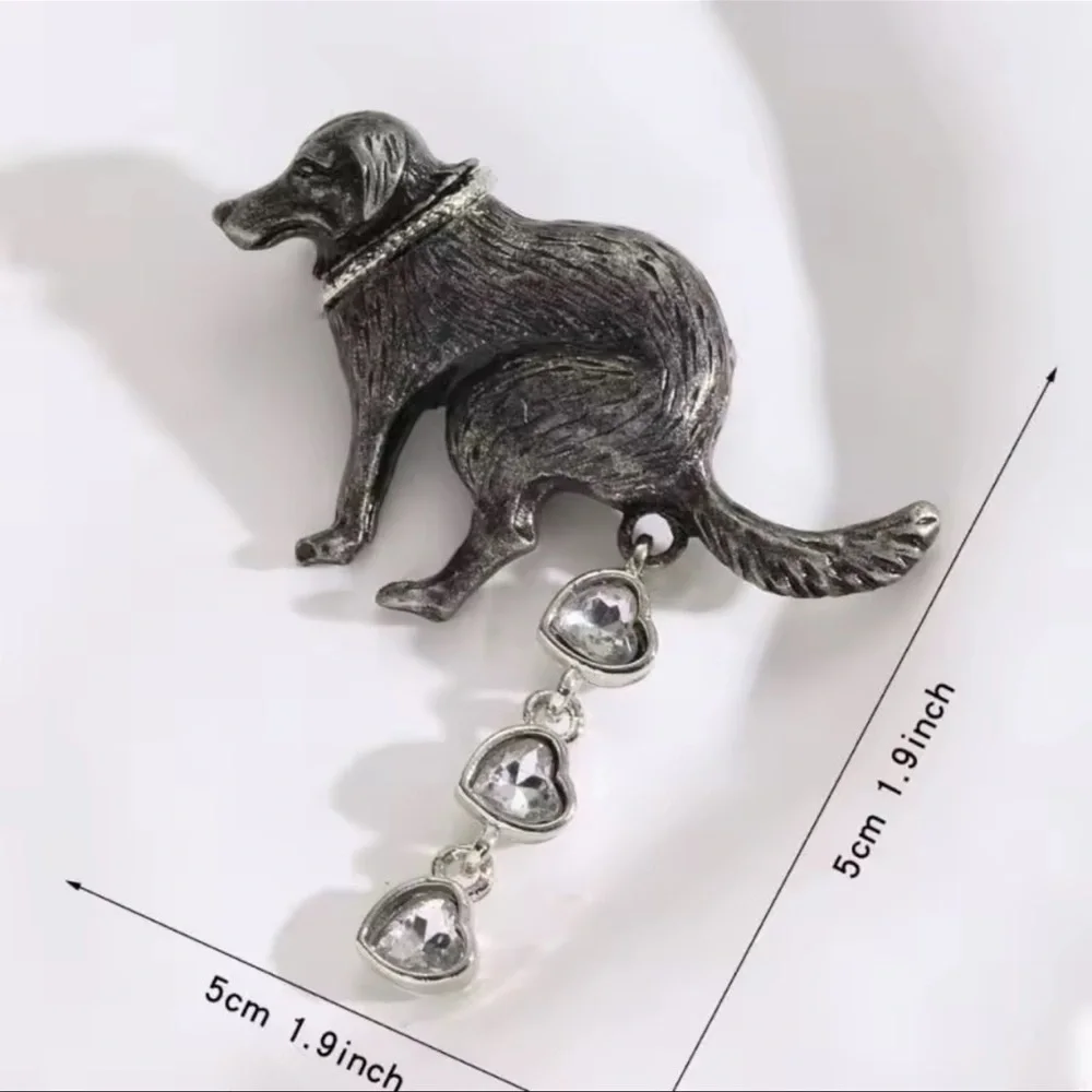Pooping Gold Dog Brooch - Picture 8 of 14